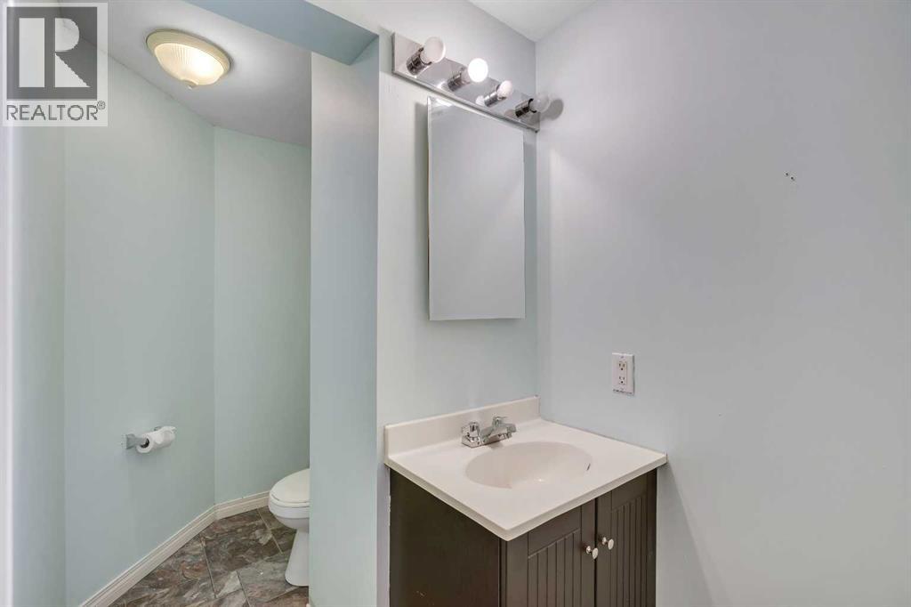 Single Family House for Sale in  Templehill Drive NE Temple Calgary 