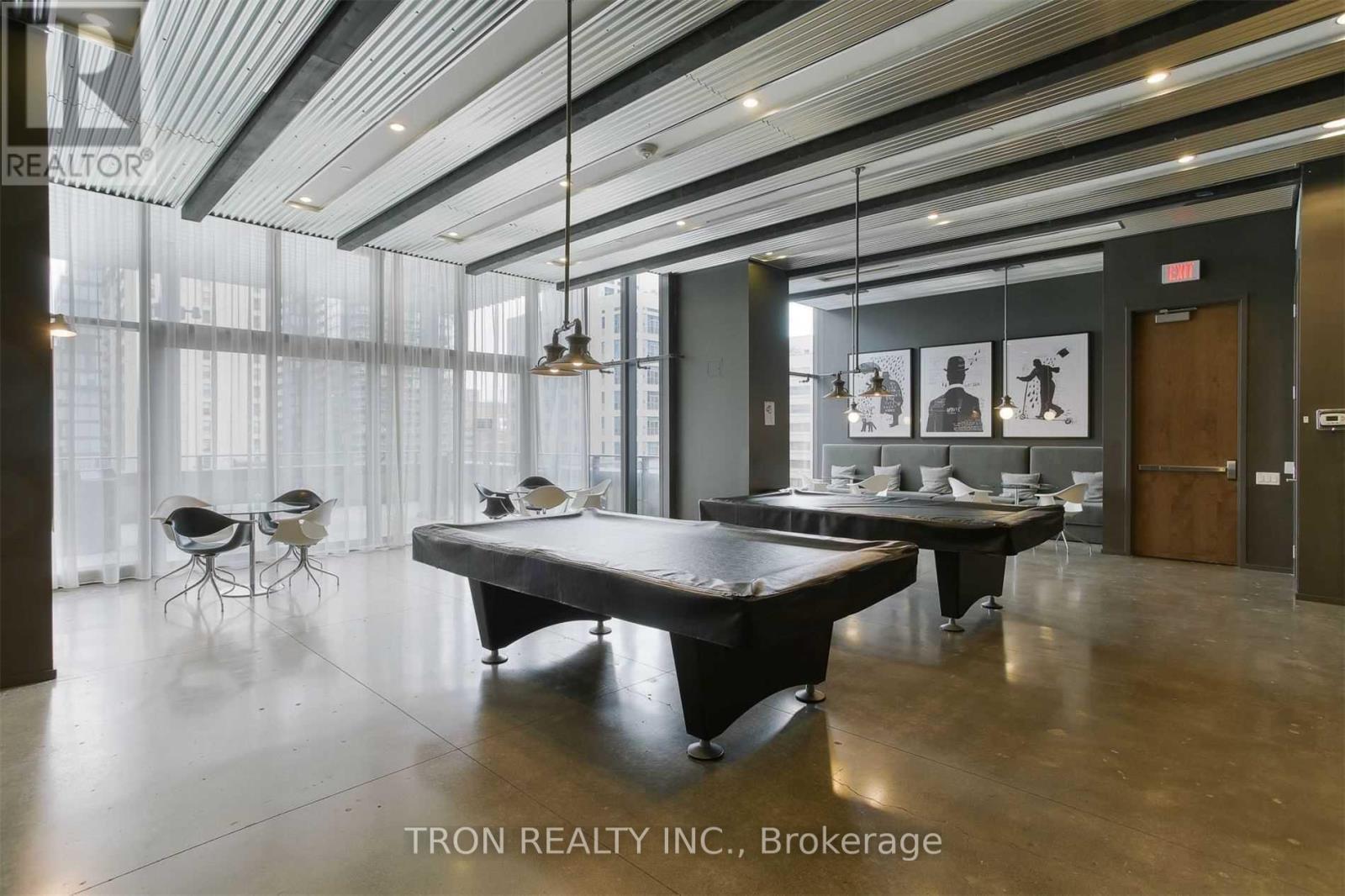 Photo 9 of 218 5 St Joseph Street, Toronto ON