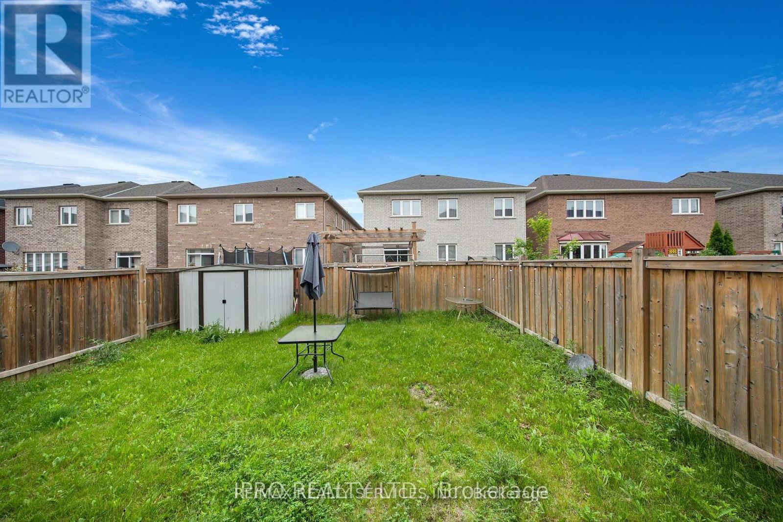 Photo 25 of 12 Goodsway Street, Brampton ON