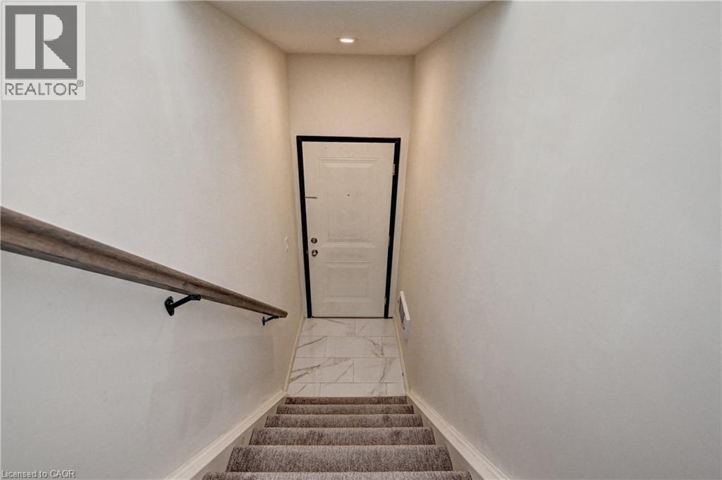 Photo 2 of 164 Heiman Street Unit 7 C, Kitchener ON