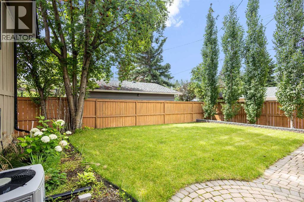 Single Family House 4 Level for Sale in  Lake Rosen Crescent SE Lake Bonavista Calgary 