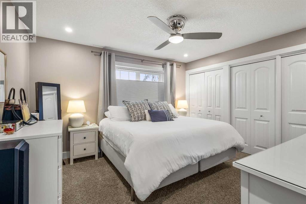 Single Family House 4 Level for Sale in  Lake Rosen Crescent SE Lake Bonavista Calgary 