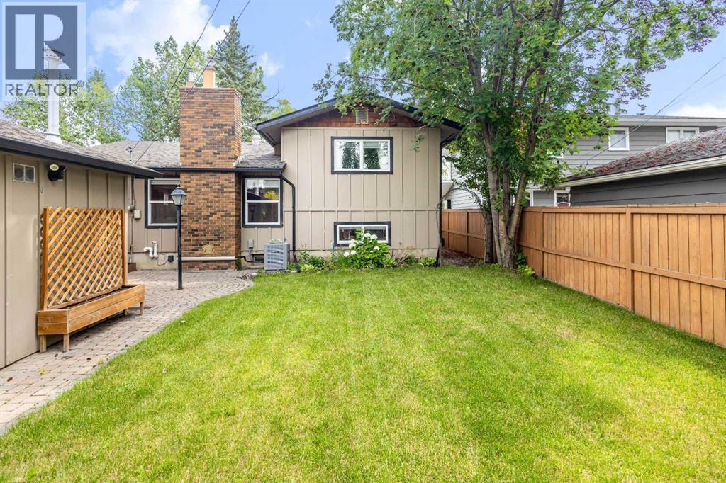 Single Family House 4 Level for Sale in  Lake Rosen Crescent SE Lake Bonavista Calgary 
