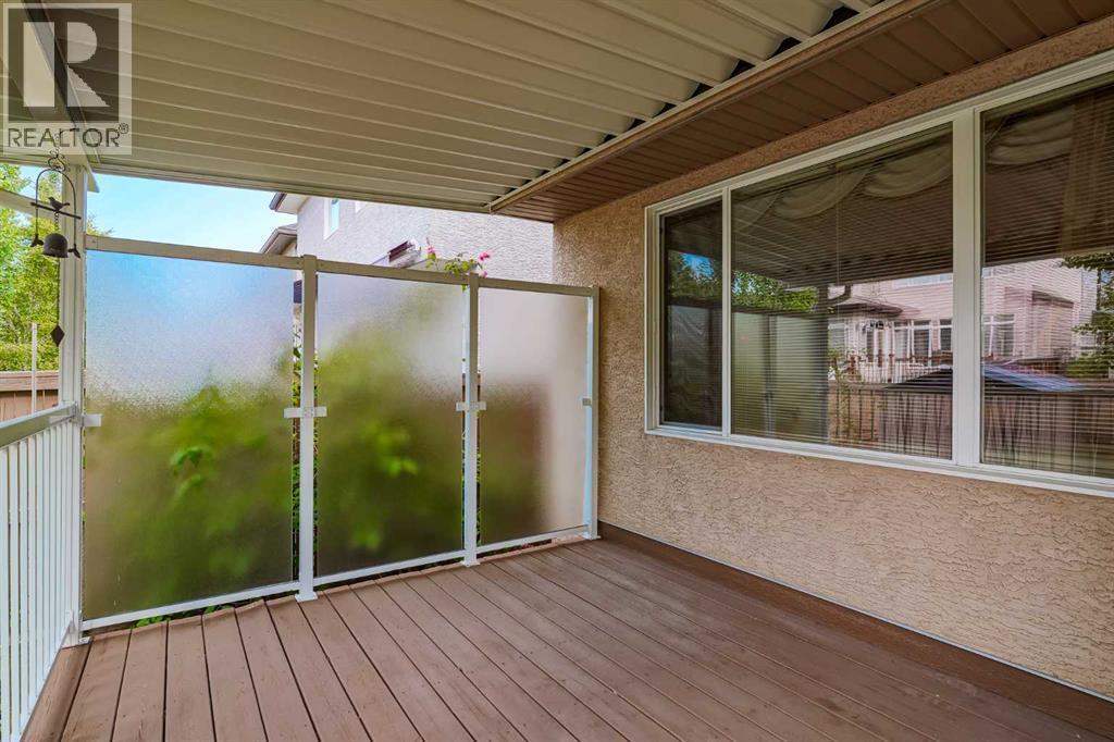 Single Family House for Sale in  Everwillow Park SW Evergreen Calgary 