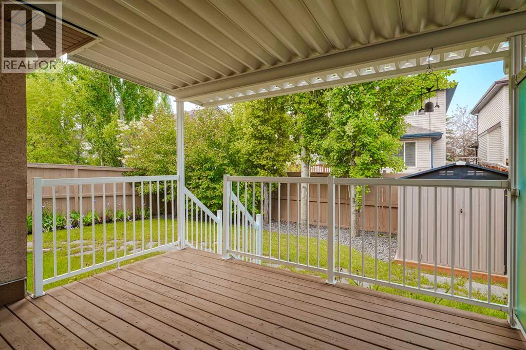 Single Family House for Sale in  Everwillow Park SW Evergreen Calgary 