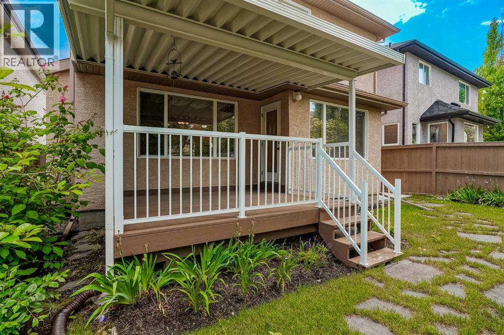 Single Family House for Sale in  Everwillow Park SW Evergreen Calgary 