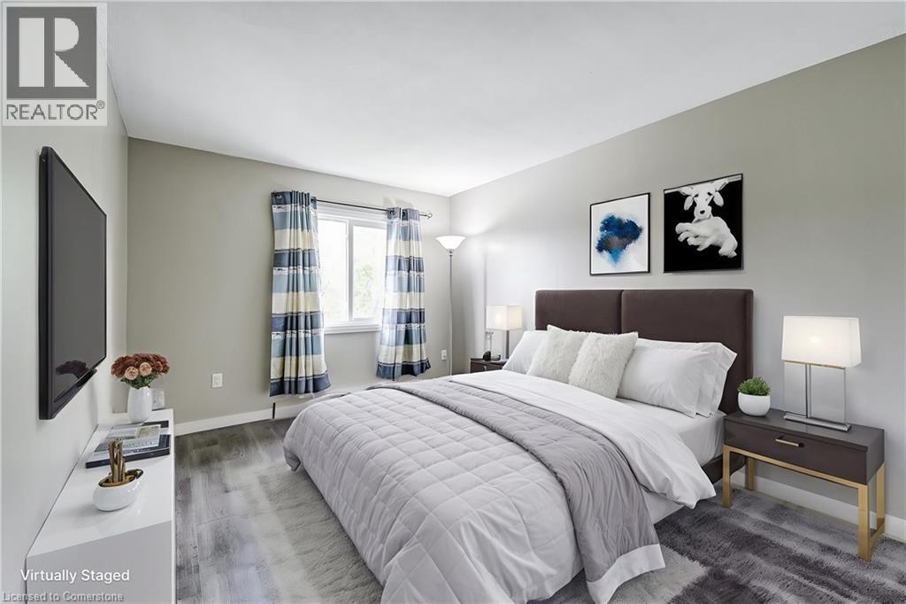 Photo 2 of 271 Eiwo Court Unit 306, Waterloo ON