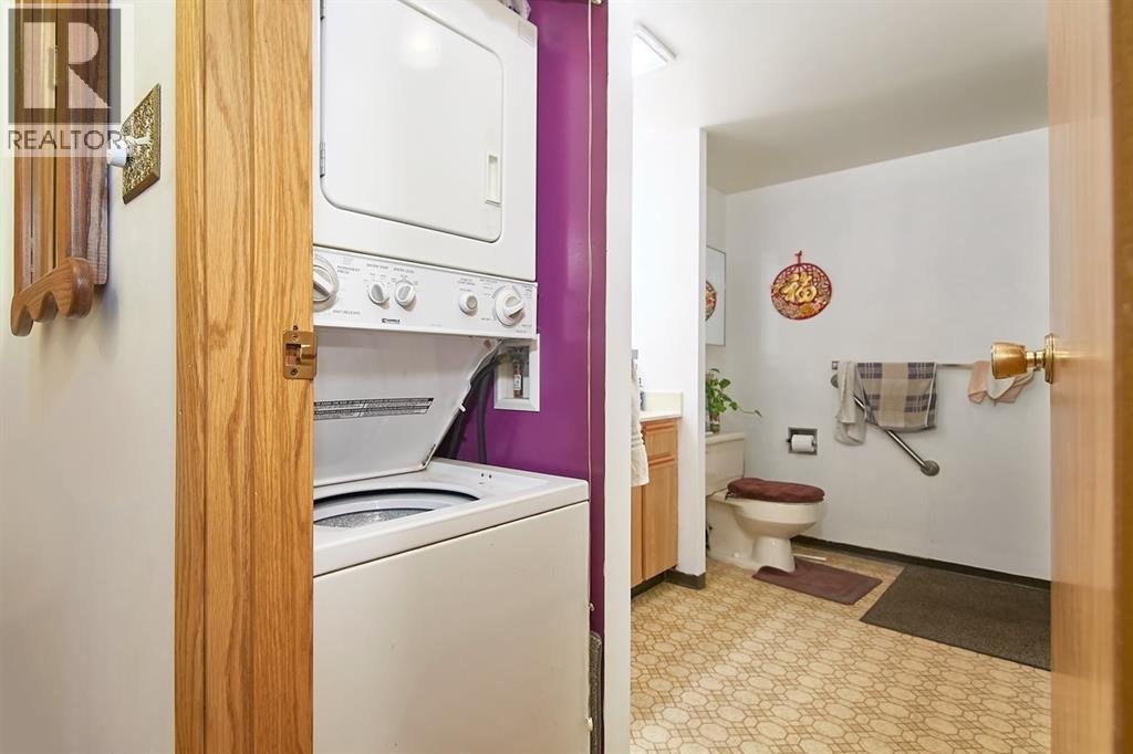 Photo 12 of 902 615 Belmont Street, New Westminster BC