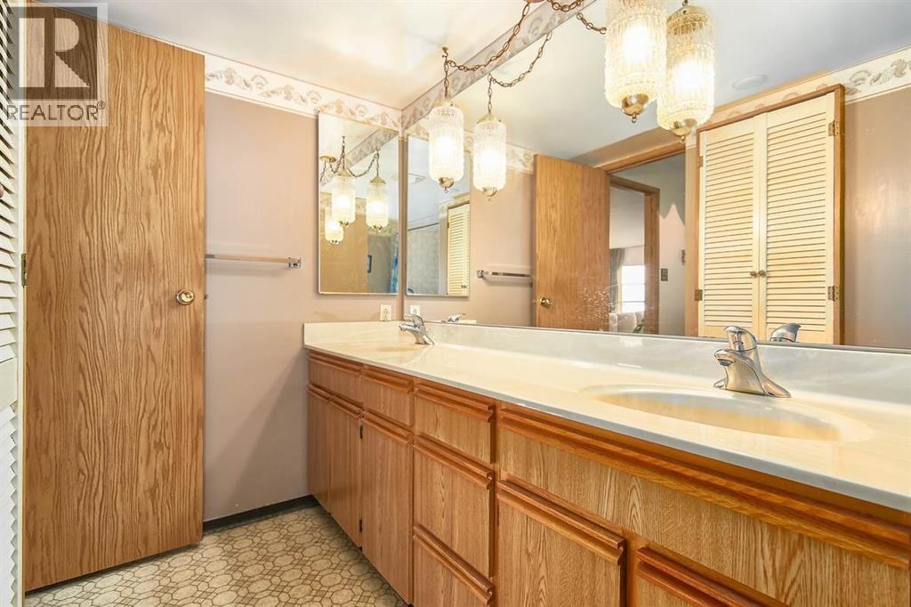 Photo 13 of 902 615 Belmont Street, New Westminster BC