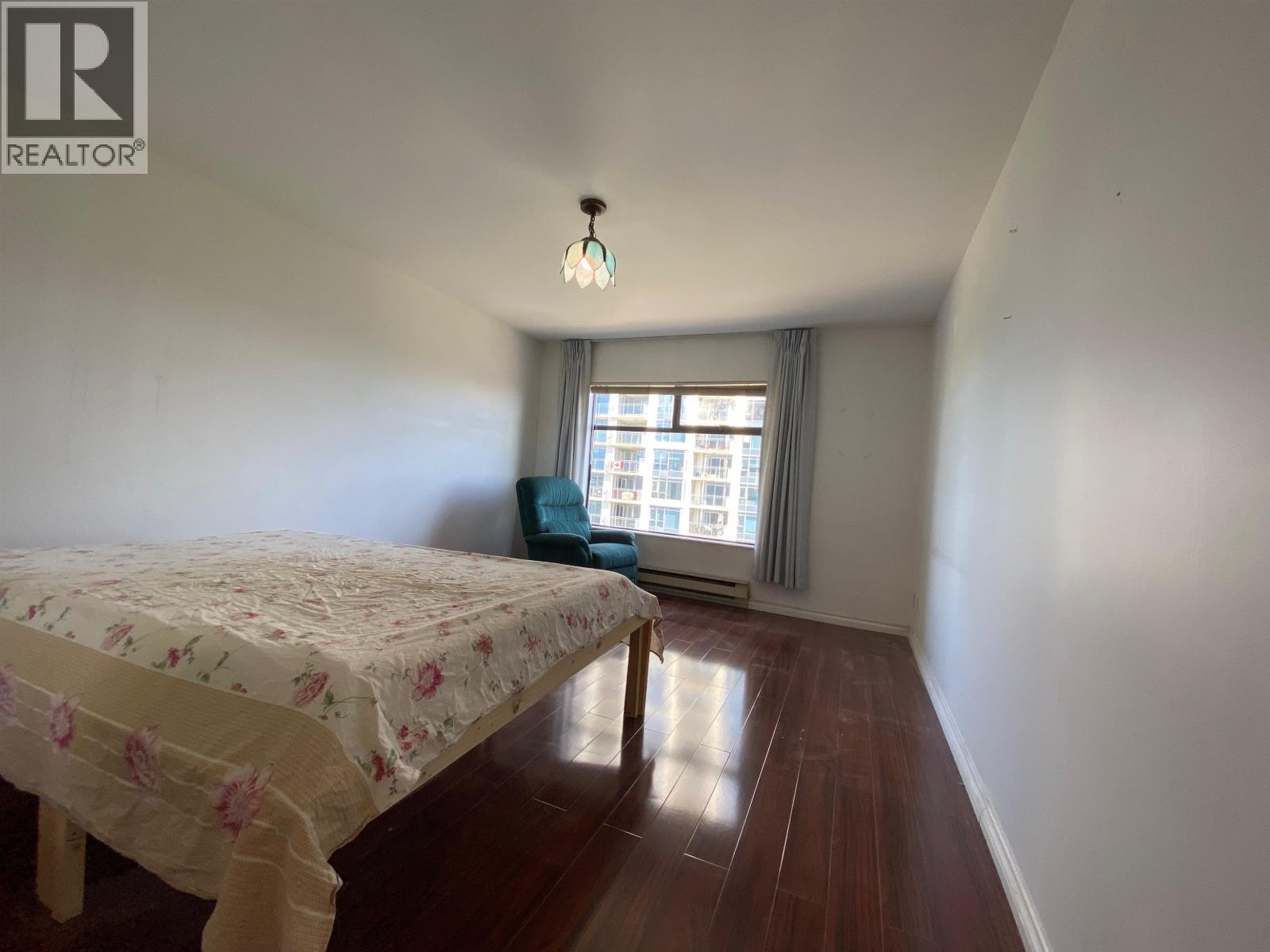 Photo 4 of 902 615 Belmont Street, New Westminster BC