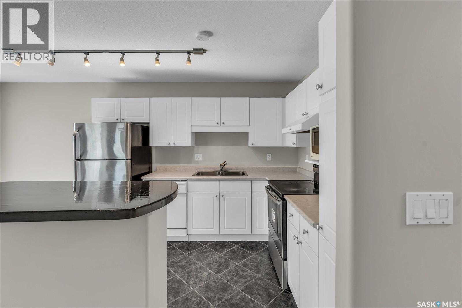 Single Family House 2 Level for Sale in   Keevil CRESCENT Saskatoon 