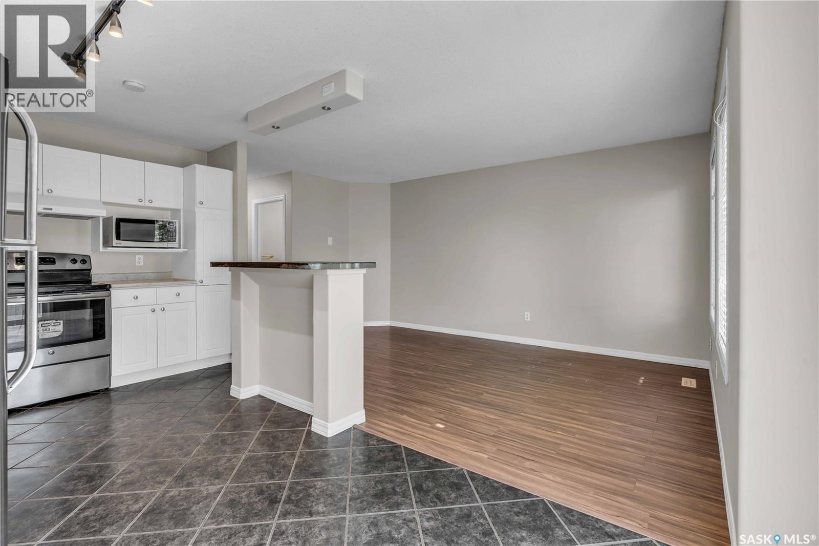 Single Family House 2 Level for Sale in   Keevil CRESCENT Saskatoon 