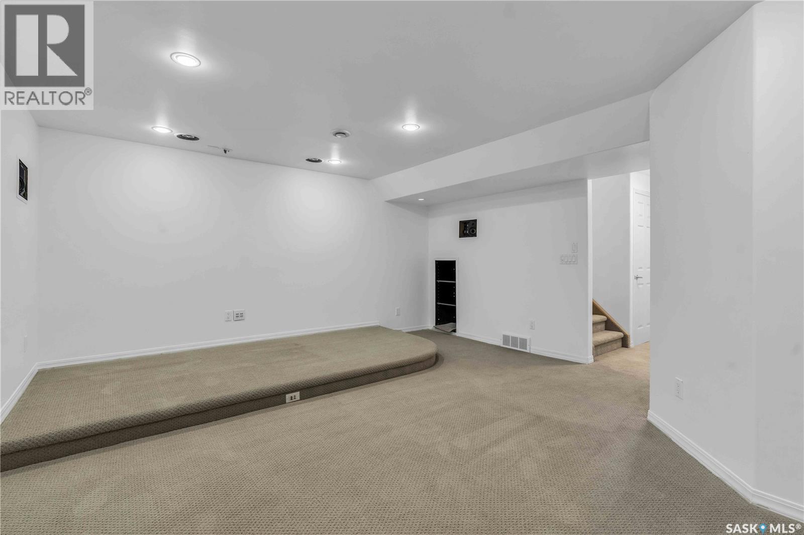 Single Family House 2 Level for Sale in   Keevil CRESCENT Saskatoon 