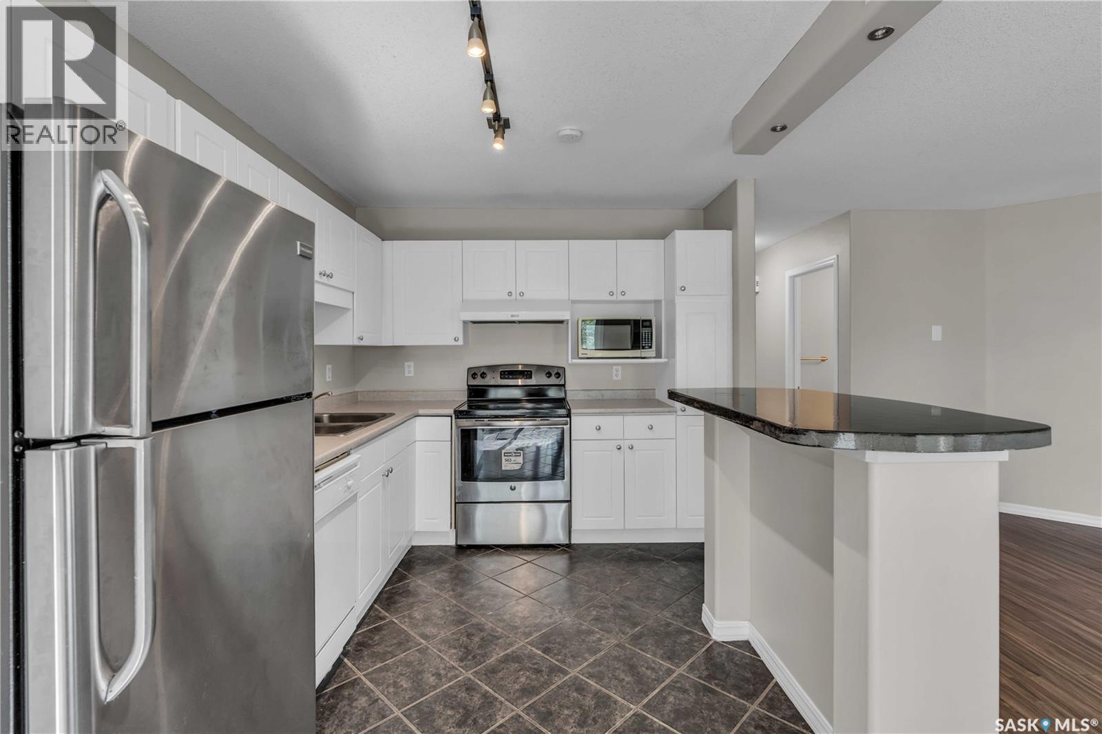Single Family House 2 Level for Sale in   Keevil CRESCENT Saskatoon 