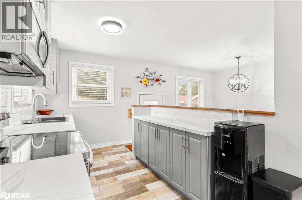 Photo 11 of 7 Leach Street, Orillia ON