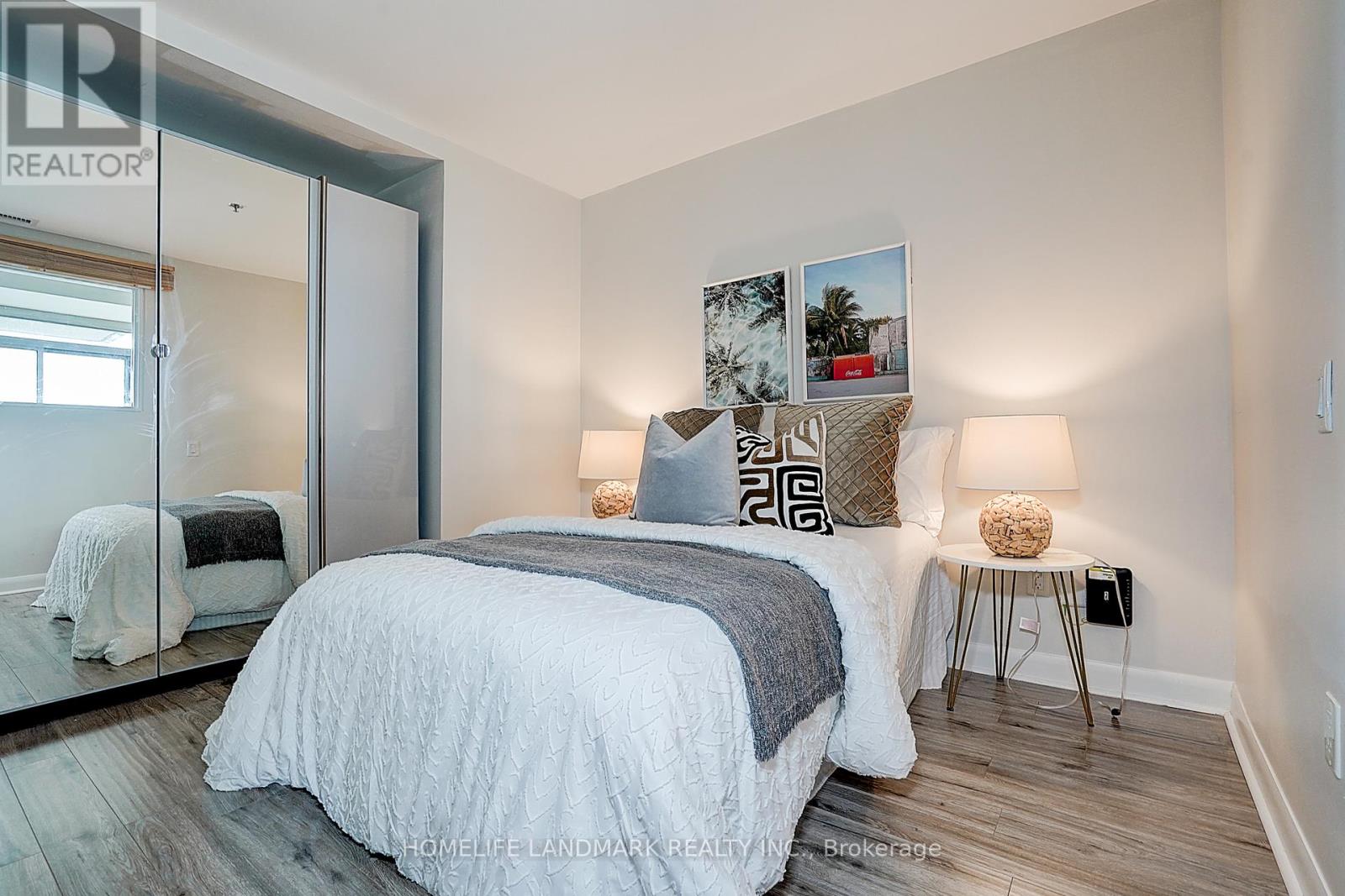 Photo 23 of 3103 375 King Street W, Toronto ON