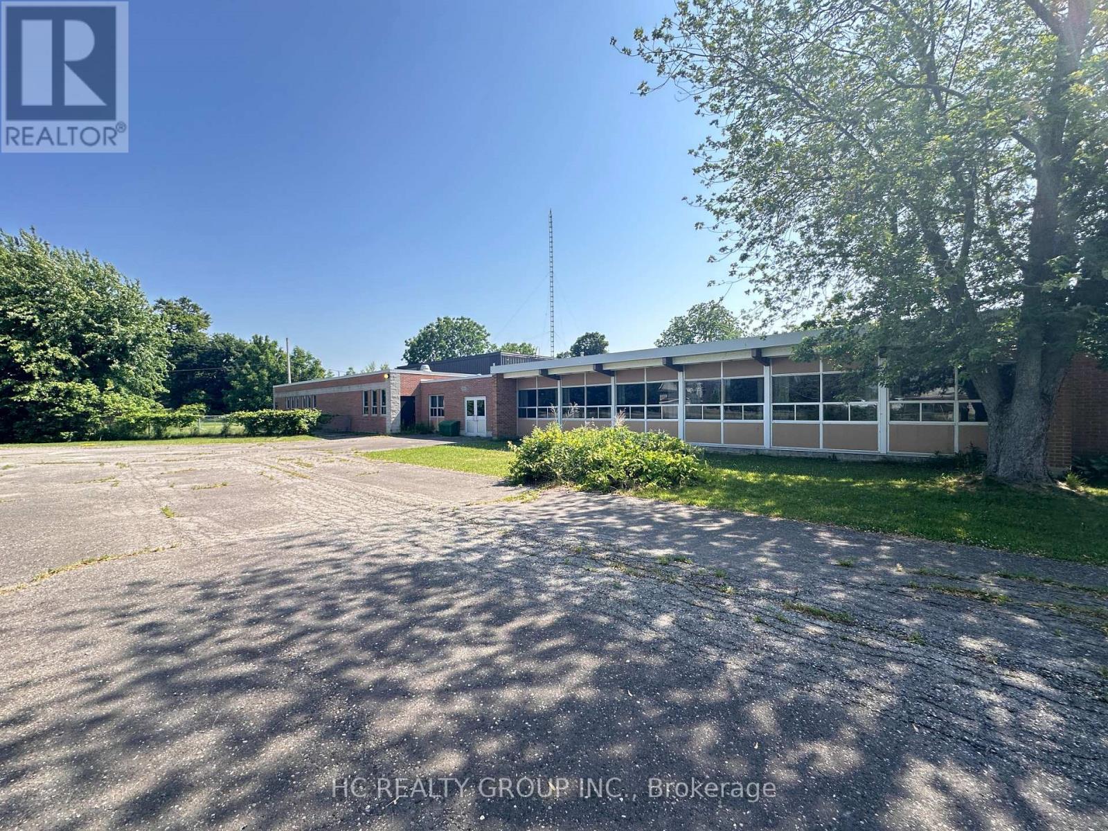 Photo 5 of 1357 Hutchinson Road, Haldimand ON