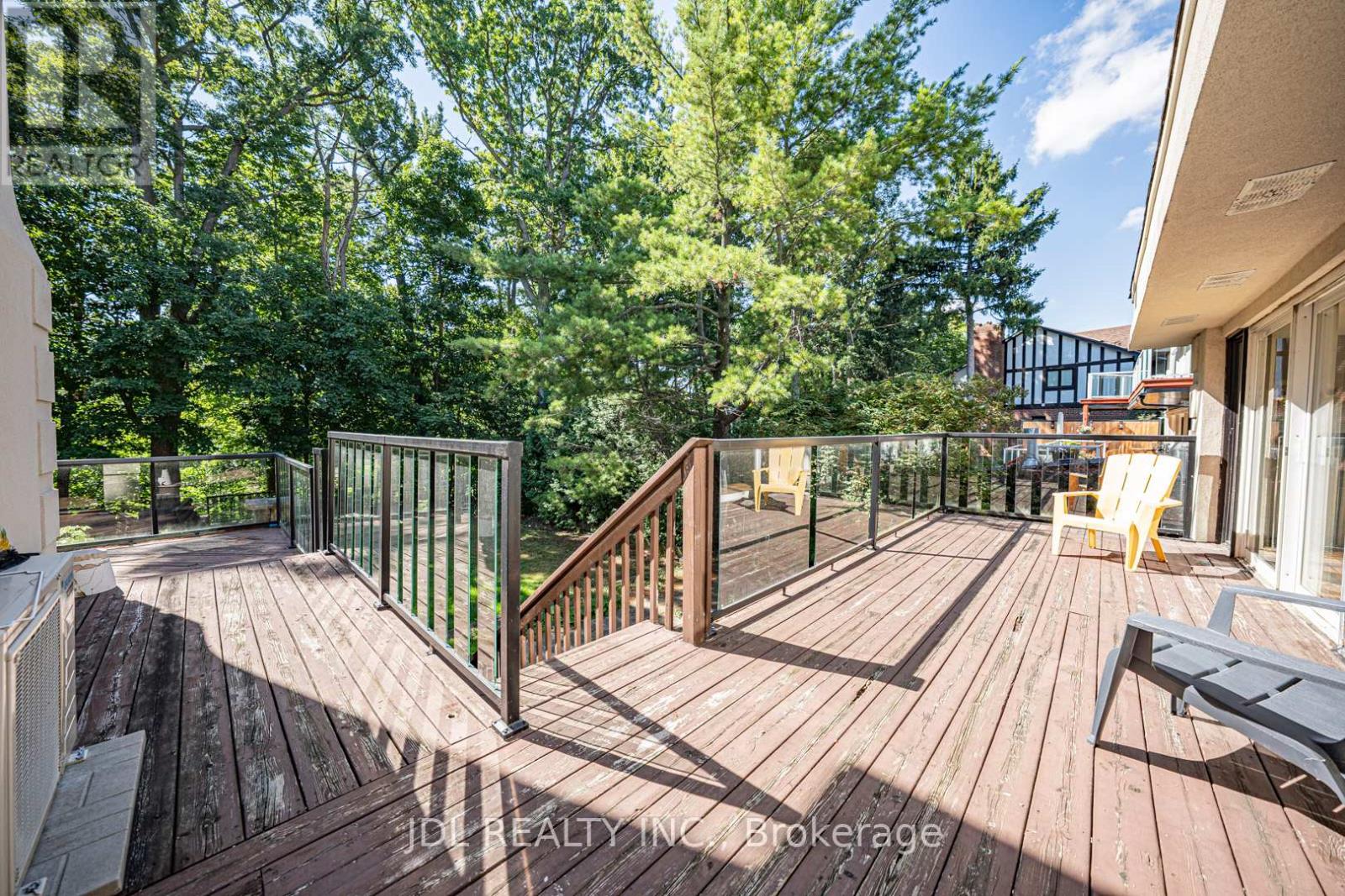 Photo 46 of 2431 Jarvis Street S, Mississauga ON