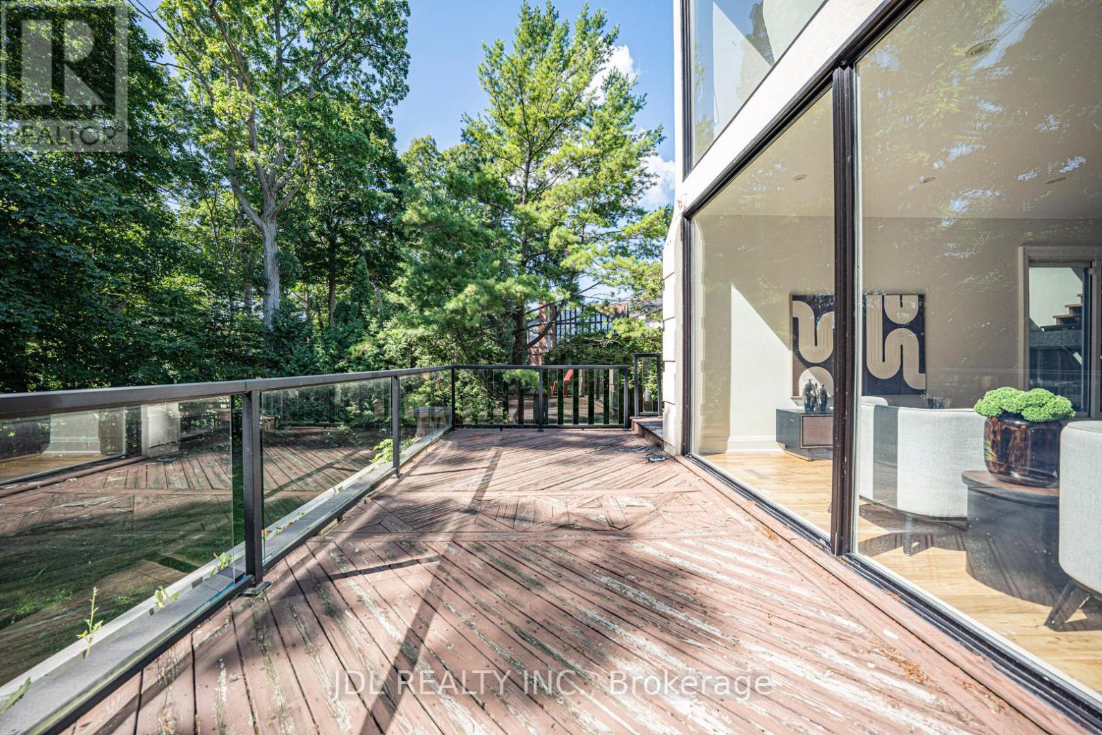 Photo 47 of 2431 Jarvis Street S, Mississauga ON