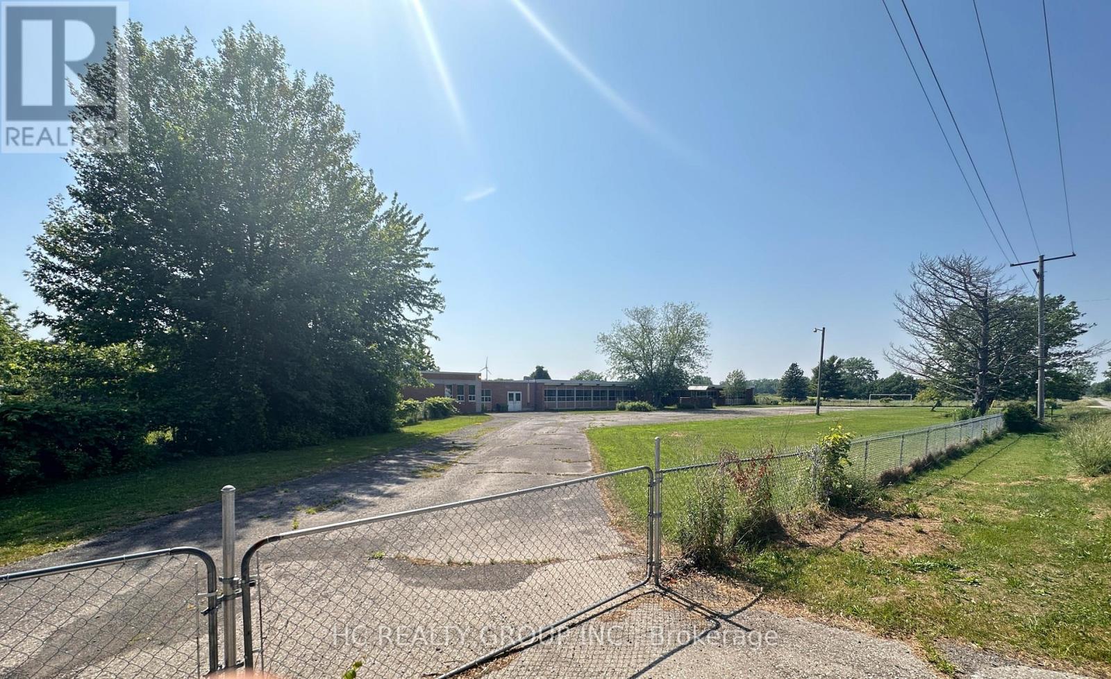 Photo 3 of 1357 Hutchinson Road, Haldimand ON