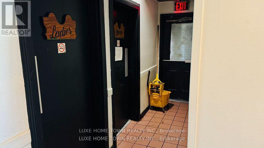 Photo 10 of 1 780 Dundas Street, Woodstock ON