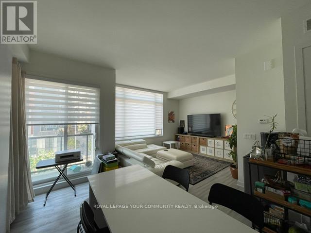 Photo 4 of 1406 15 David Eyer Road, Richmond Hill ON