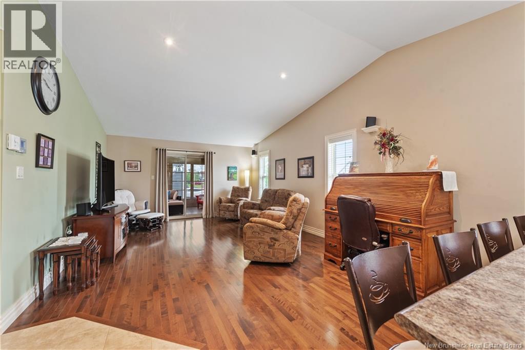 Photo 11 of 2 Thornhill Crescent, Moncton NB