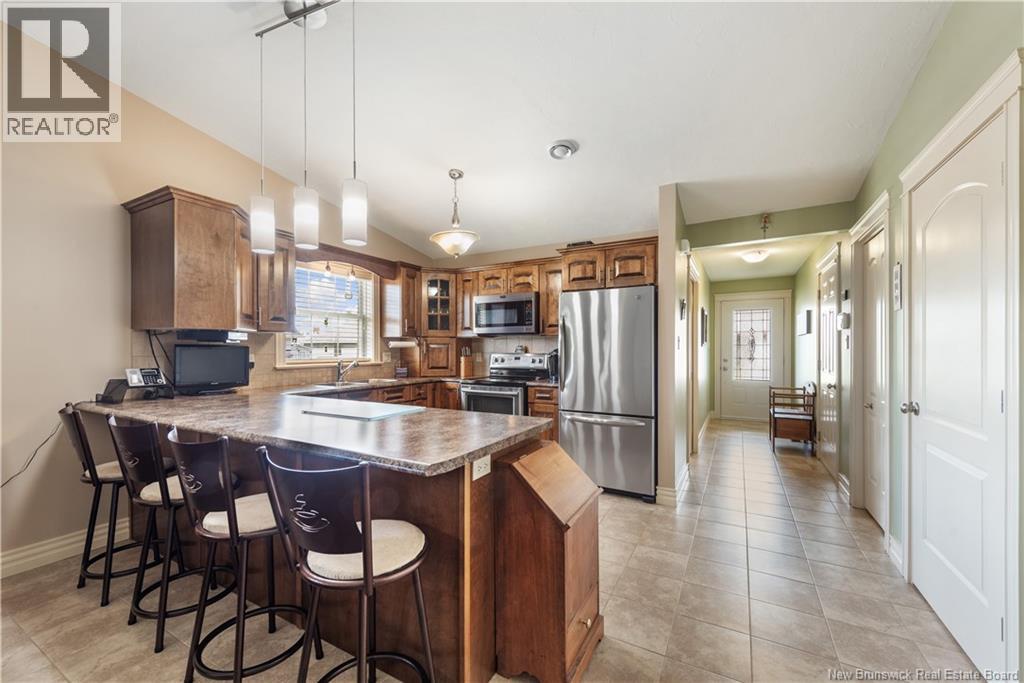 Photo 9 of 2 Thornhill Crescent, Moncton NB