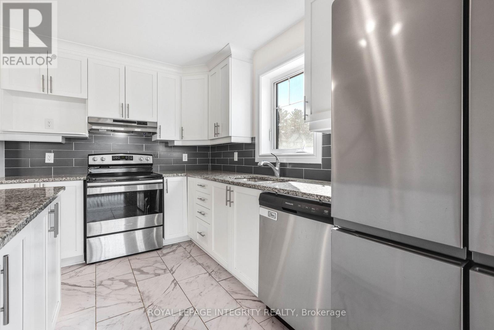 Photo 7 of 166 Dion Avenue, Clarencerockland ON