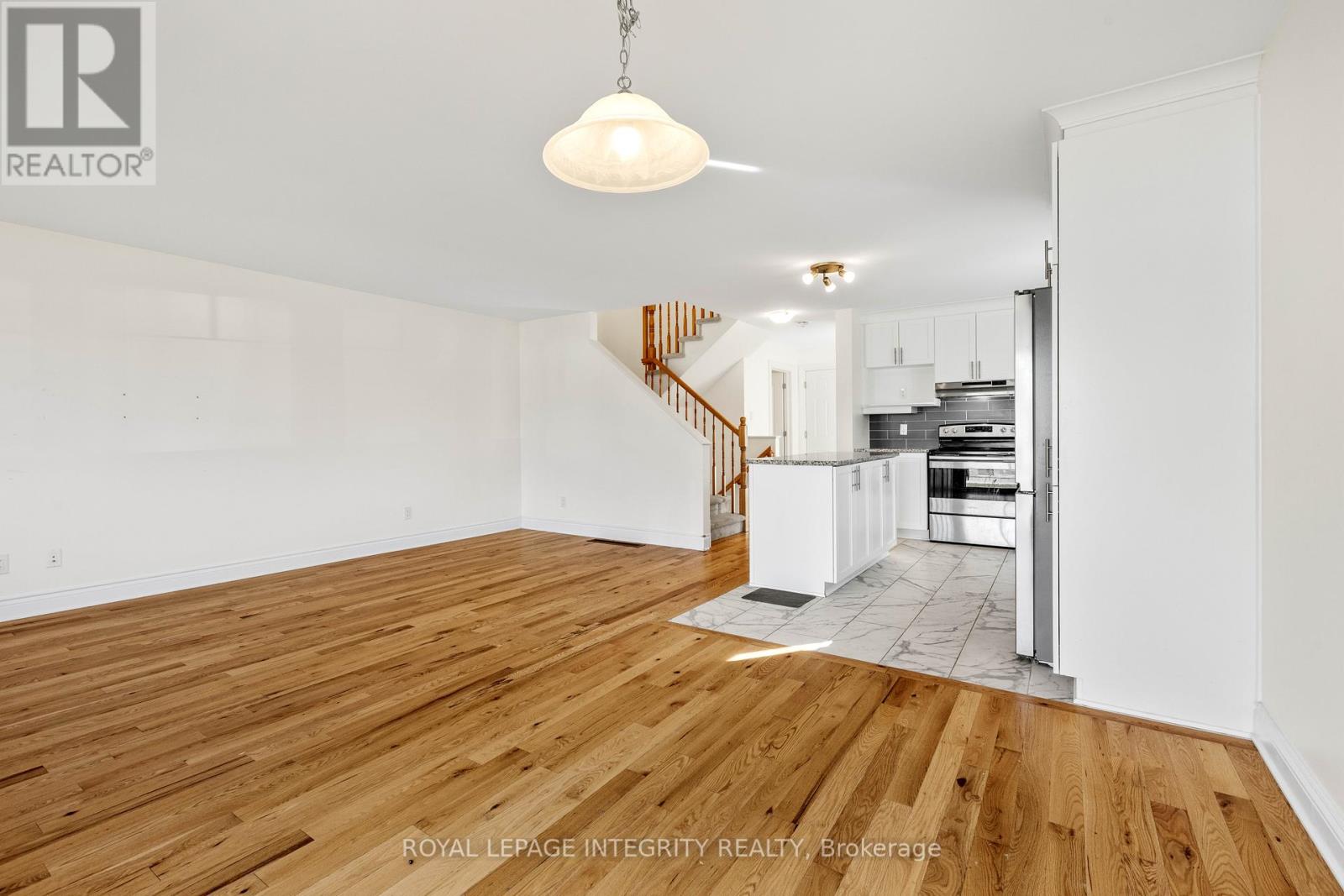 Photo 9 of 166 Dion Avenue, Clarencerockland ON