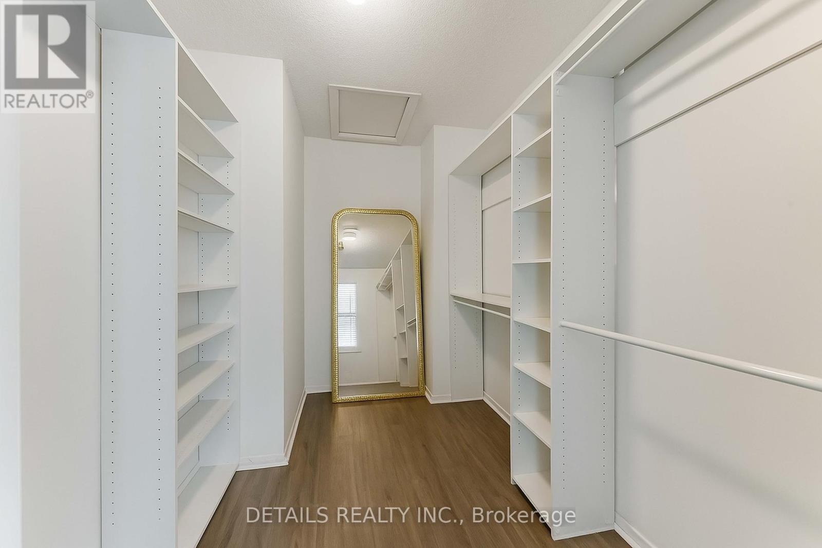 Photo 16 of 70 43 Stokes Crescent, Ottawa ON