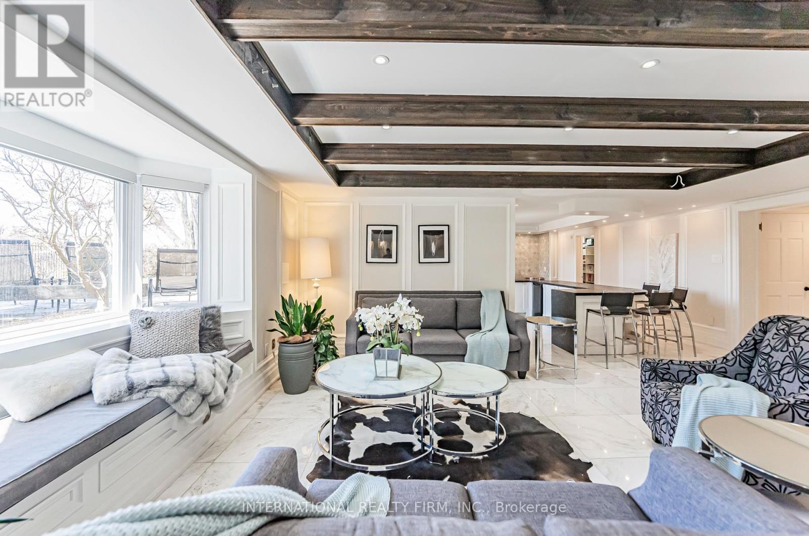 Photo 16 of 6 Penwood Crescent, Toronto ON