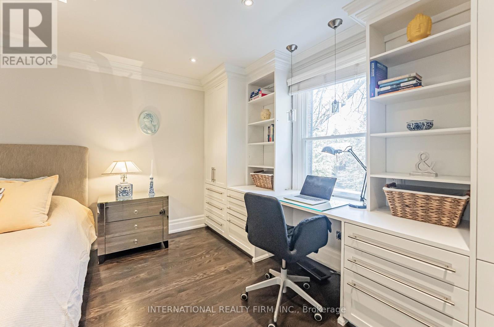 Photo 19 of 6 Penwood Crescent, Toronto ON