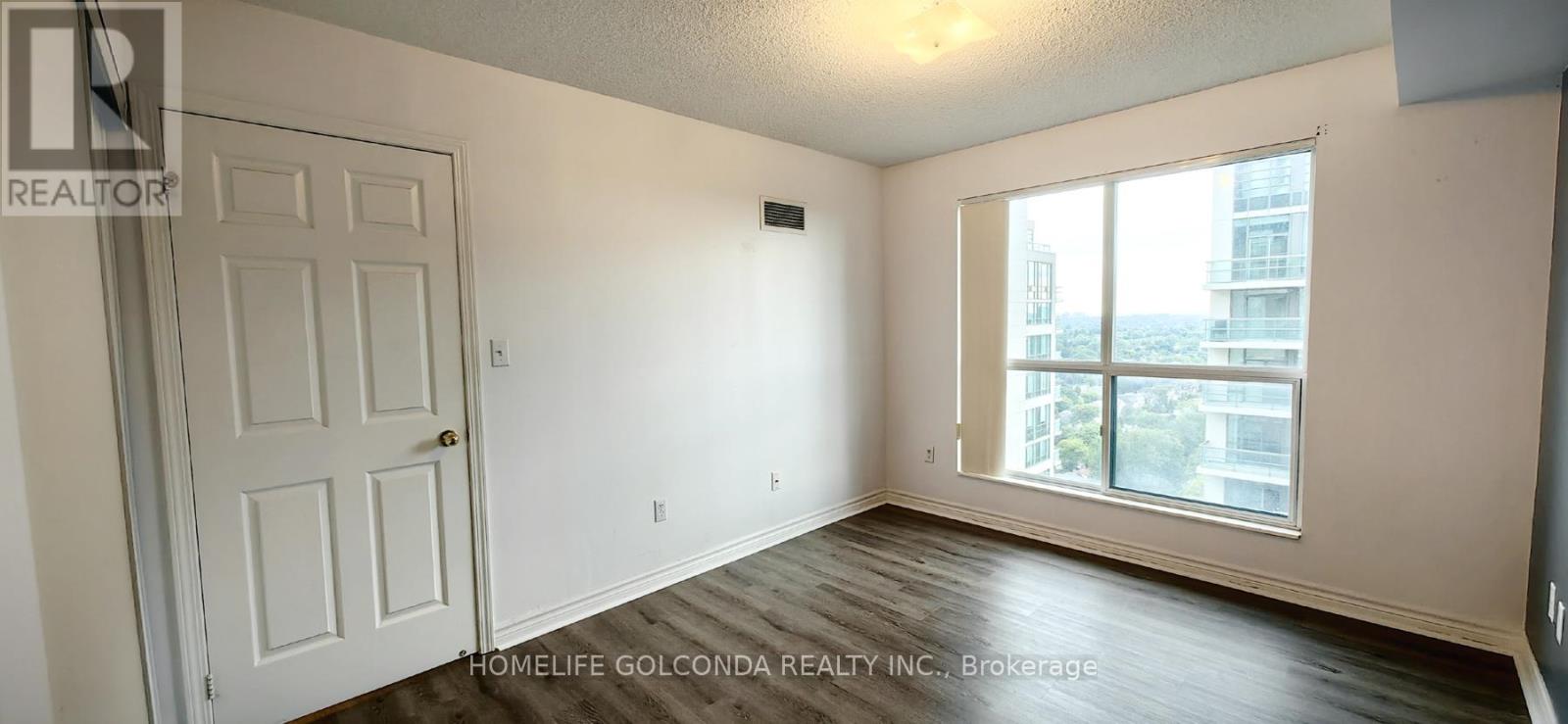 Photo 12 of 2306 7 Lorraine Drive, Toronto ON