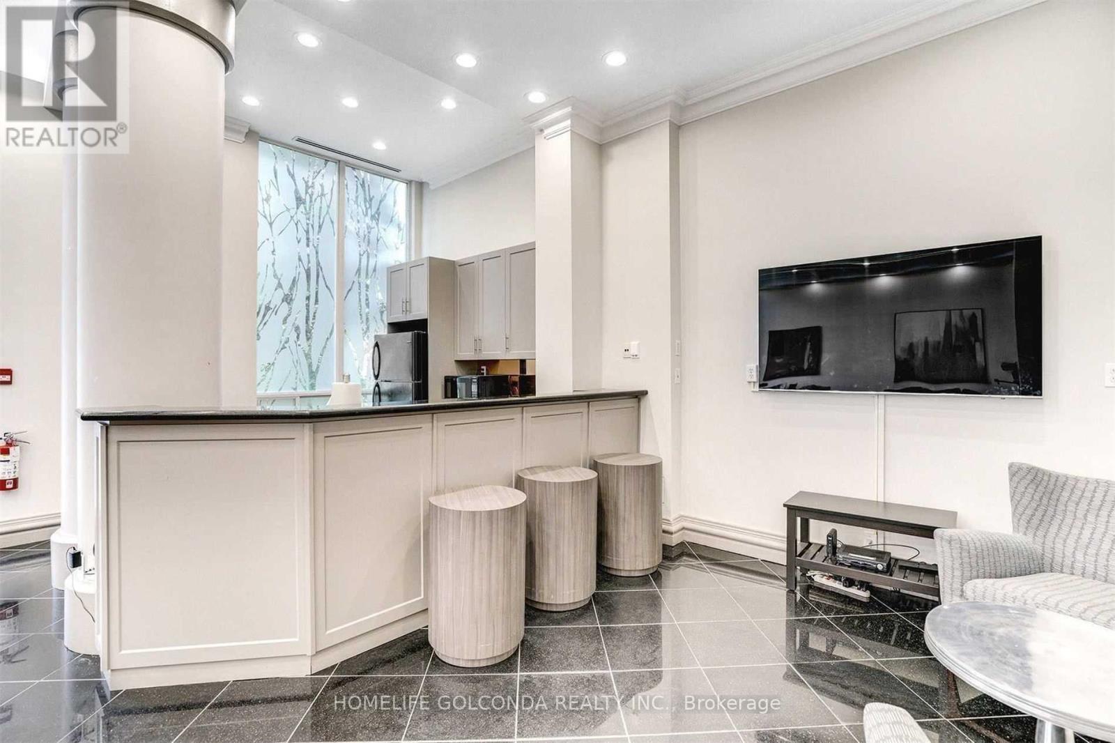 Photo 37 of 2306 7 Lorraine Drive, Toronto ON