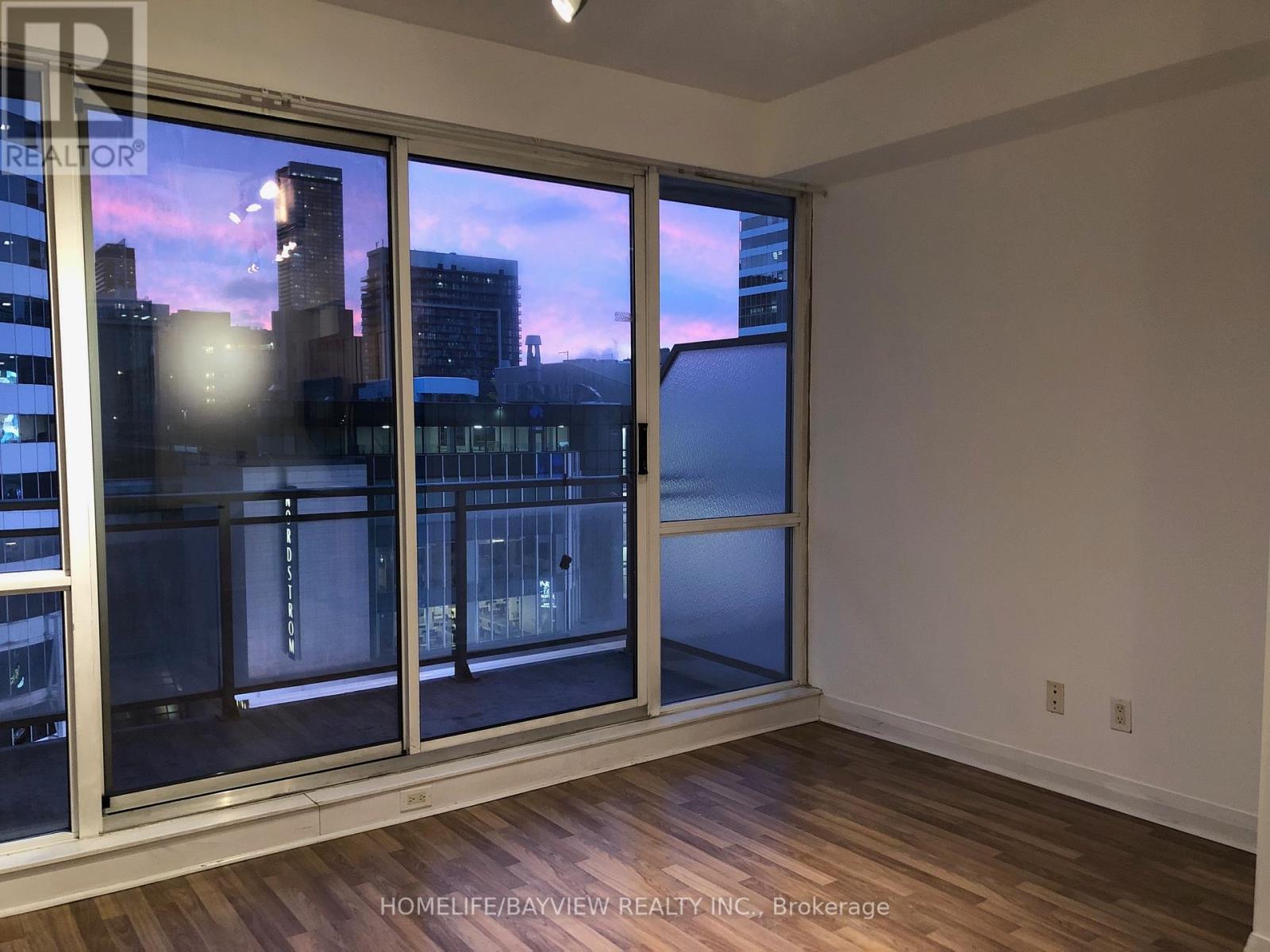 Photo 3 of 1408 220 Victoria Street, Toronto ON