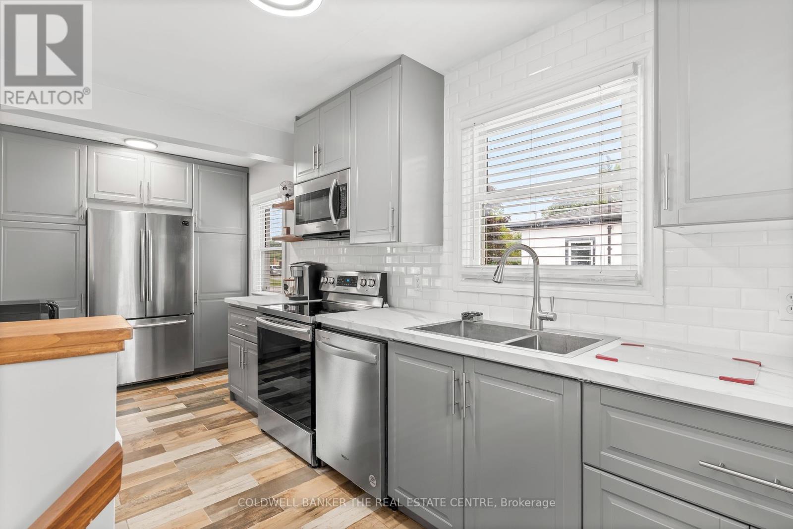 Photo 13 of 7 Leach Street, Orillia ON
