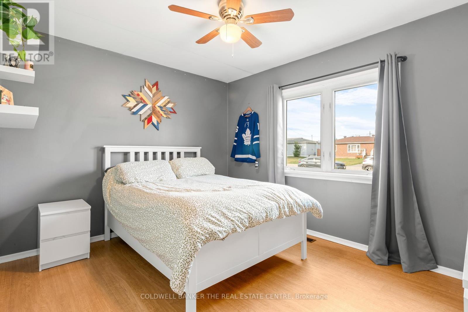 Photo 14 of 7 Leach Street, Orillia ON