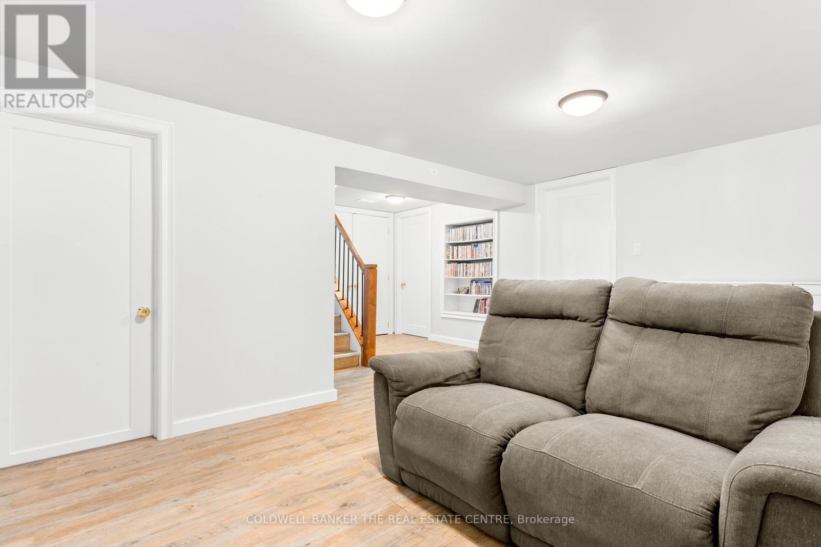 Photo 22 of 7 Leach Street, Orillia ON