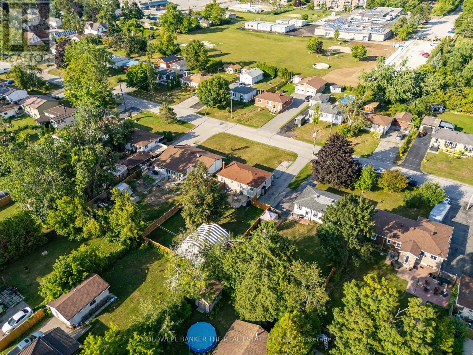 Photo 45 of 7 Leach Street, Orillia ON