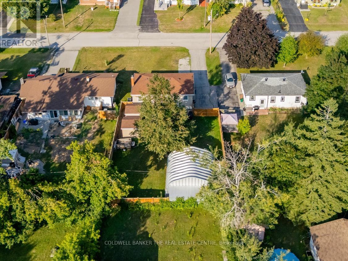 Photo 46 of 7 Leach Street, Orillia ON