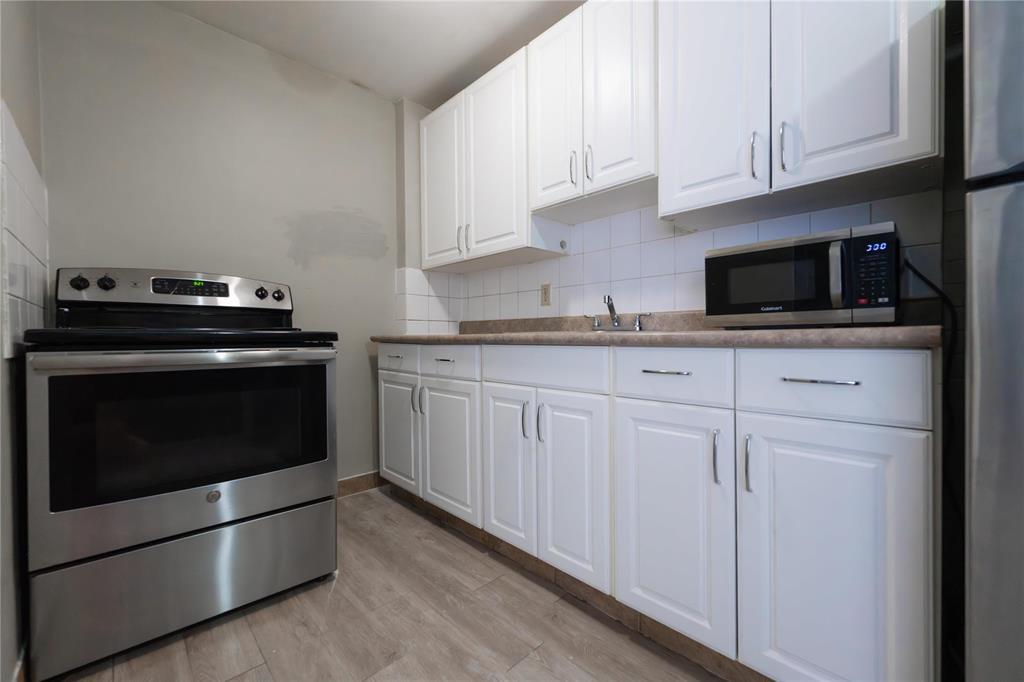 Photo 10 of 2 944 Archibald Street, Winnipeg MB