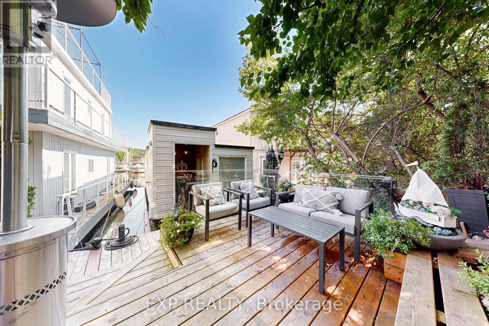 Photo 1 of 2 7 Brimley Road S, Toronto ON