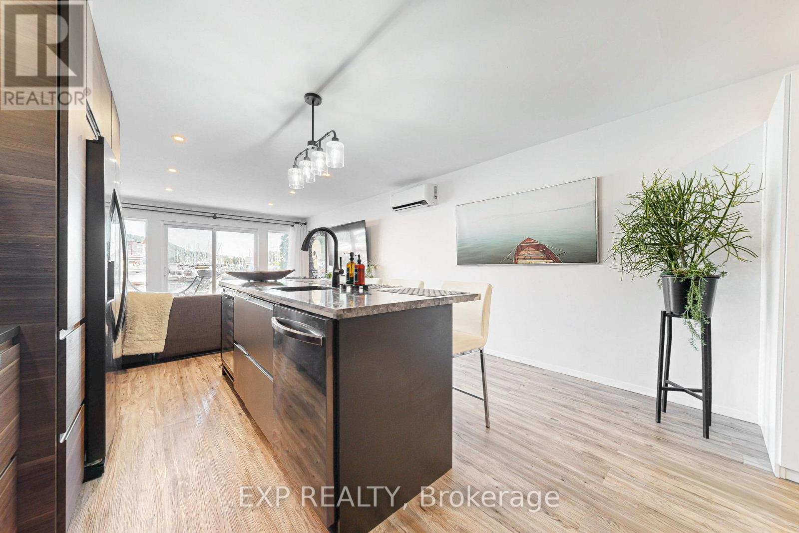 Photo 16 of 2 7 Brimley Road S, Toronto ON