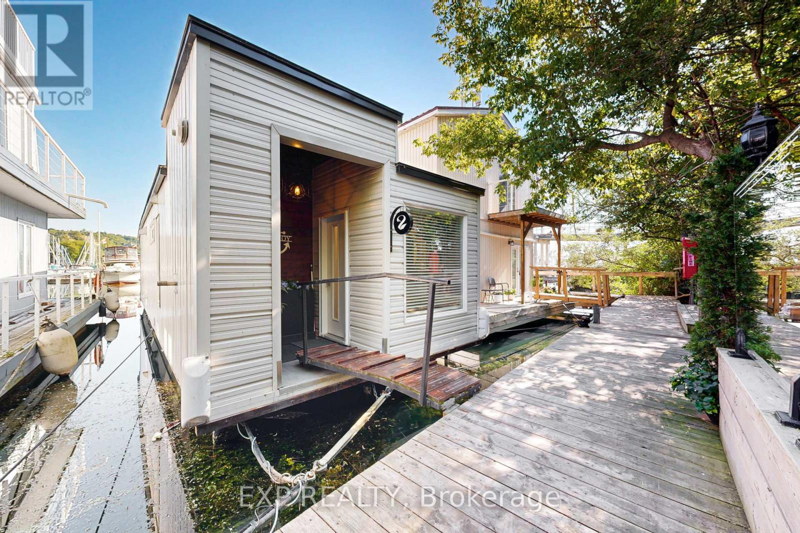 Photo 3 of 2 7 Brimley Road S, Toronto ON