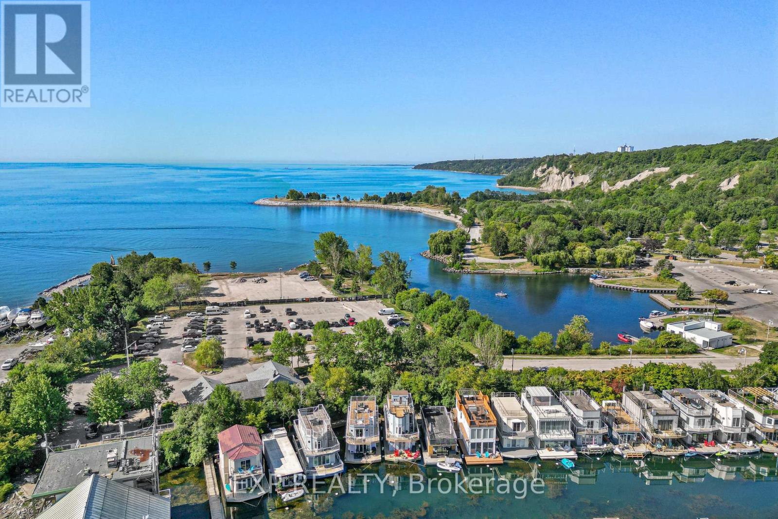 Photo 31 of 2 7 Brimley Road S, Toronto ON