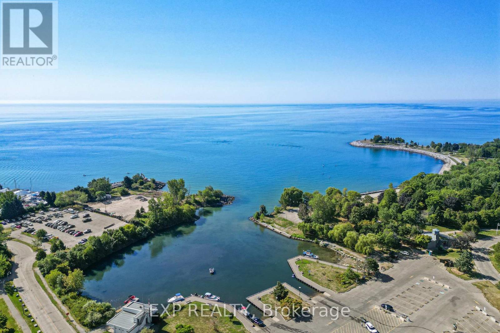Photo 34 of 2 7 Brimley Road S, Toronto ON