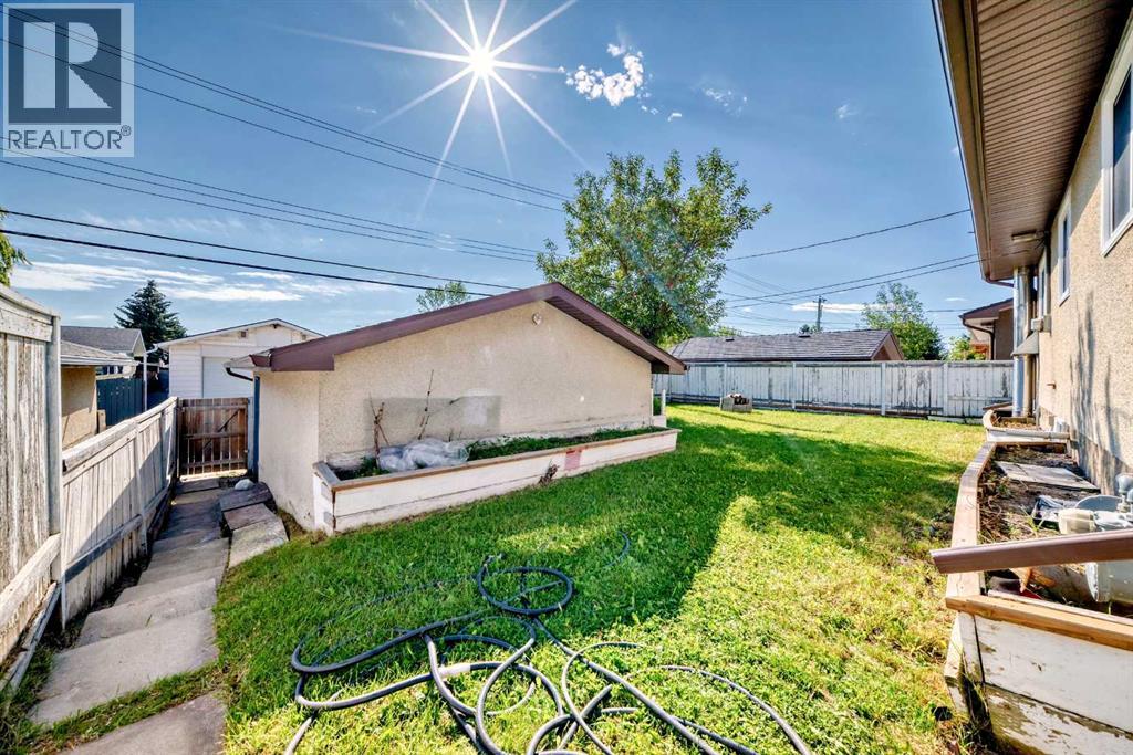 Single Family House Bungalow for Sale in   Street NE Thorncliffe Calgary 