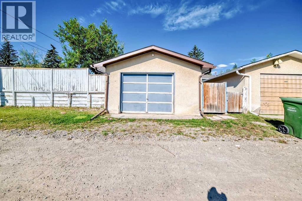 Single Family House Bungalow for Sale in   Street NE Thorncliffe Calgary 