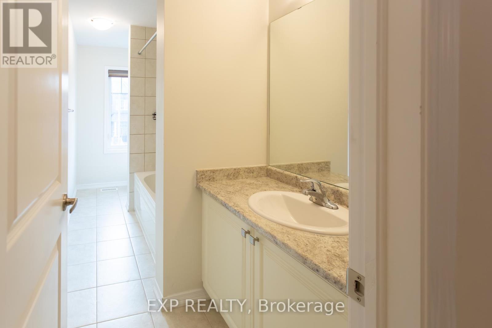 Photo 32 of 8005 Odell Crescent, Niagara Falls ON